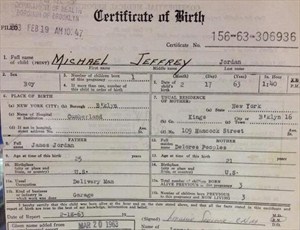 Certificado de nacimiento de Michael Jordan subastado en Texas